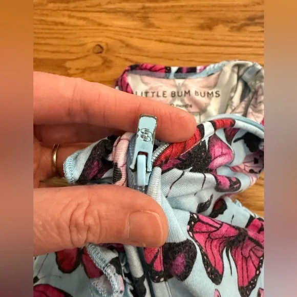 Little Bum Bums Baby Girl Butterfly Pajamas size 9-12 Months - Picture 3 of 9